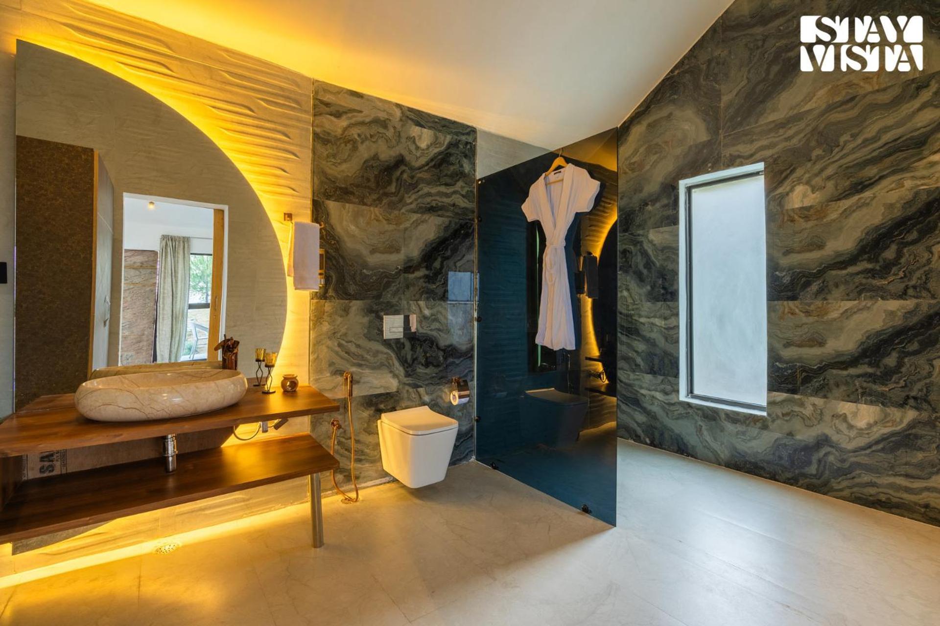 Stayvista At Luna Nova With Outdoor Pool - Ranikhet Ngoại thất bức ảnh